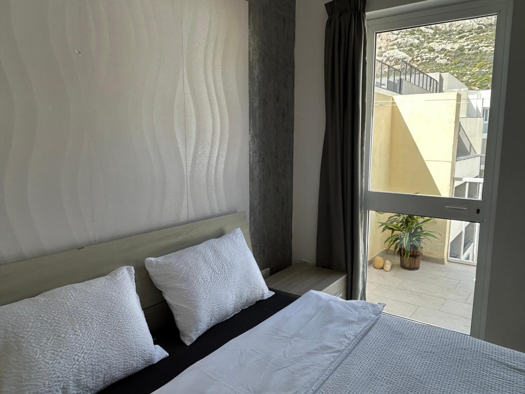 Arzella Apartments Xlendi Stylish Stay Near Beach Local Eats Buitenkant foto