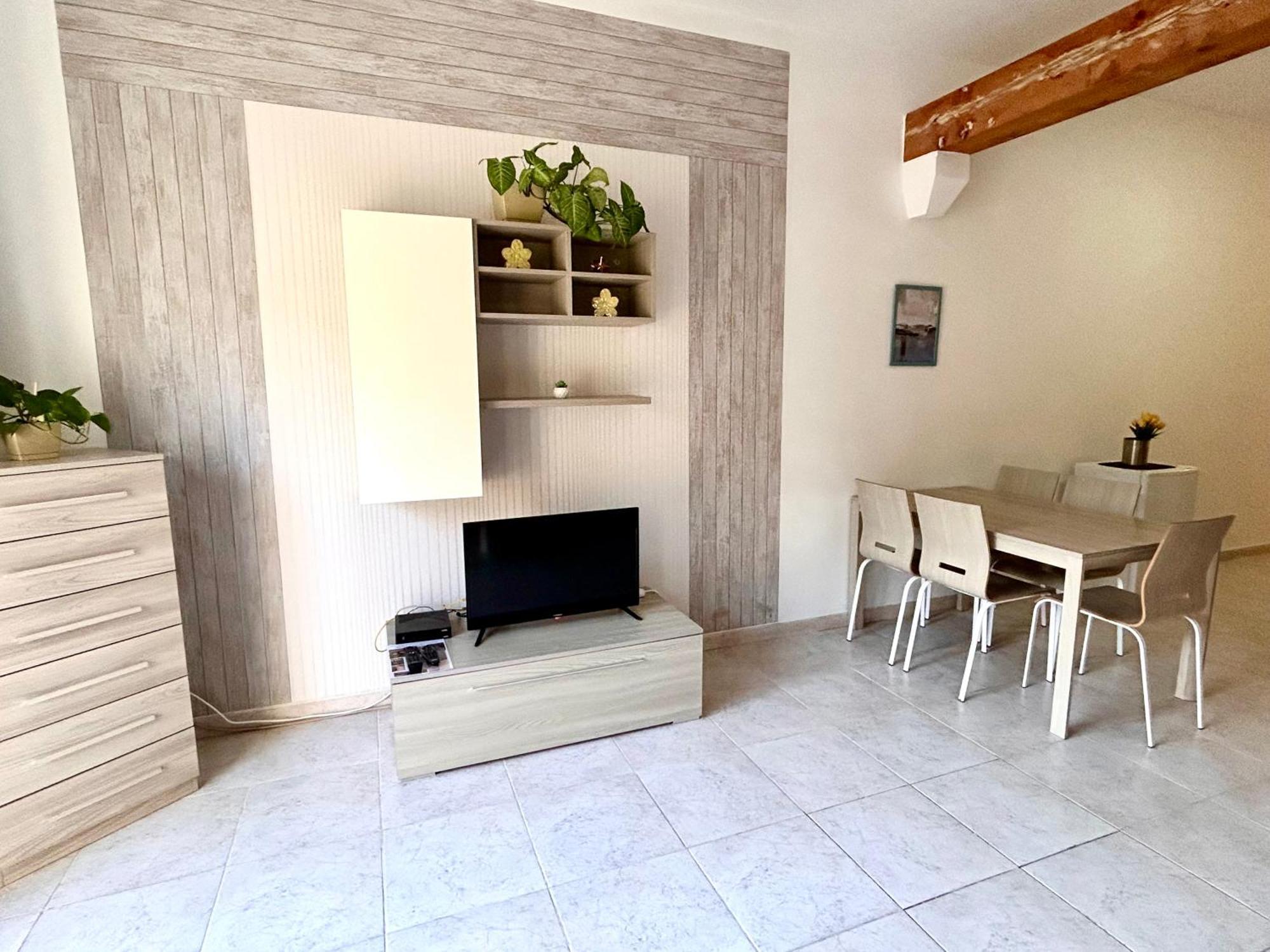 Arzella Apartments Xlendi Stylish Stay Near Beach Local Eats Buitenkant foto