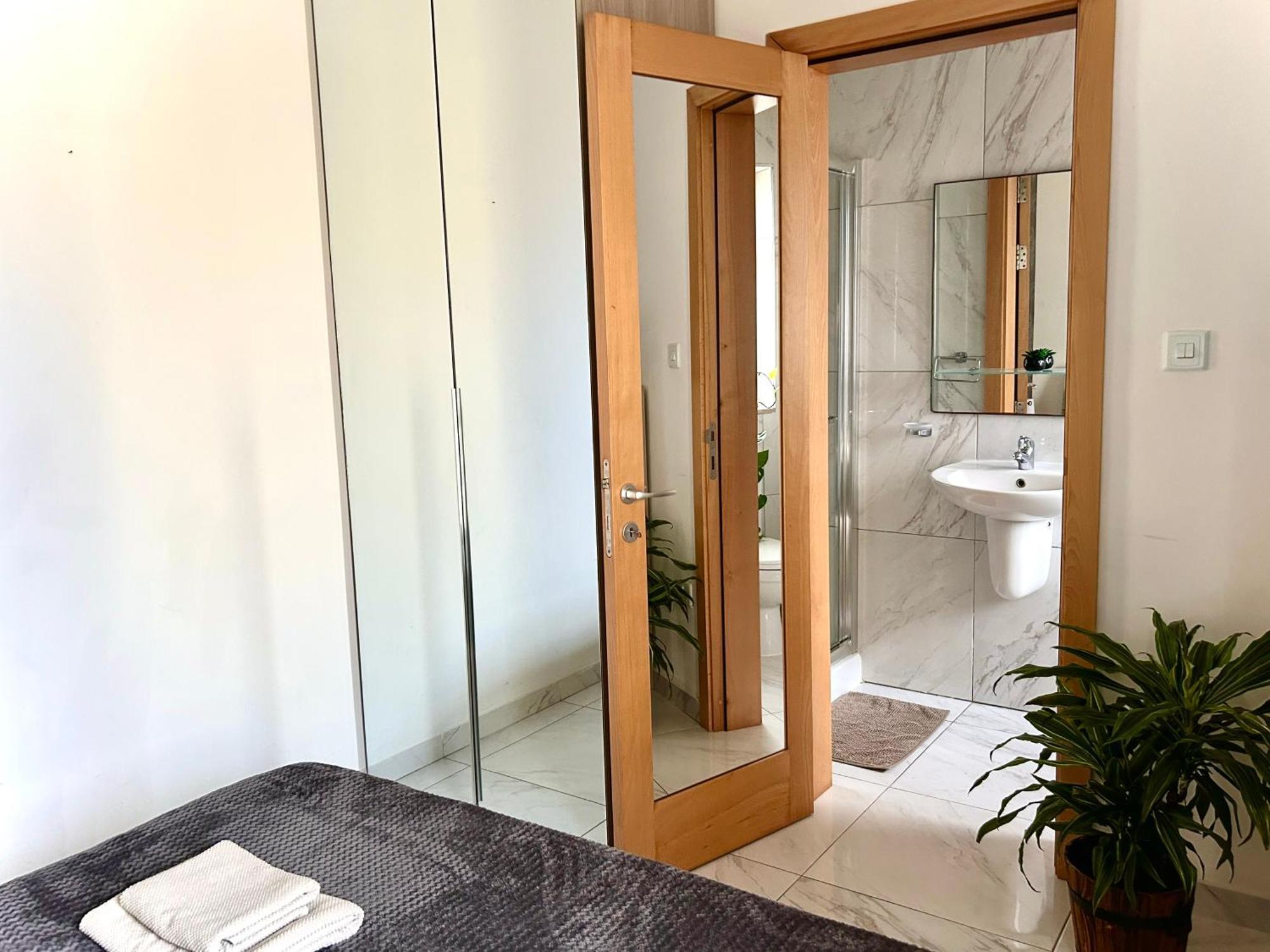 Arzella Apartments Xlendi Stylish Stay Near Beach Local Eats Buitenkant foto